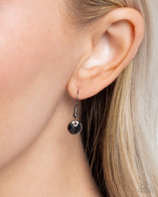 Load image into Gallery viewer, Paparazzi Magic Merger - Black necklace