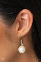 Load image into Gallery viewer, All the Trimmings - White necklace