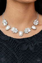 Load image into Gallery viewer, Paparazzi Fiercely 5th Avenue - Complete Trend Blend 12/21