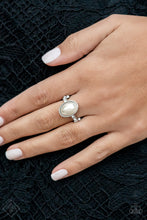 Load image into Gallery viewer, Paparazzi Fiercely 5th Avenue - Complete Trend Blend 12/21