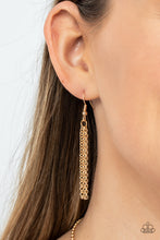 Load image into Gallery viewer, Paparazzi Heart Full of Faith - Gold necklace