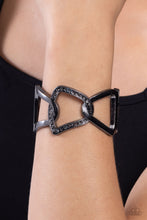 Load image into Gallery viewer, Paparazzi Alternative Attitude - Black bracelet
