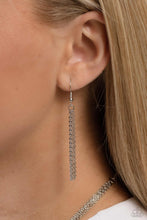Load image into Gallery viewer, Paparazzi Dynamic Default - Silver necklace
