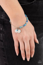 Load image into Gallery viewer, Paparazzi Bodacious Beacon - Blue bracelet
