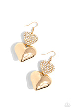 Load image into Gallery viewer, Paparazzi Charming Connection - Gold earring
