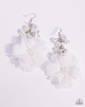 Load image into Gallery viewer, Paparazzi Fashionable Flower Girl - White earring
