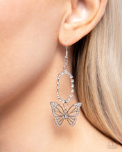 Load image into Gallery viewer, Paparazzi Aerial Avenue - Multi earring
