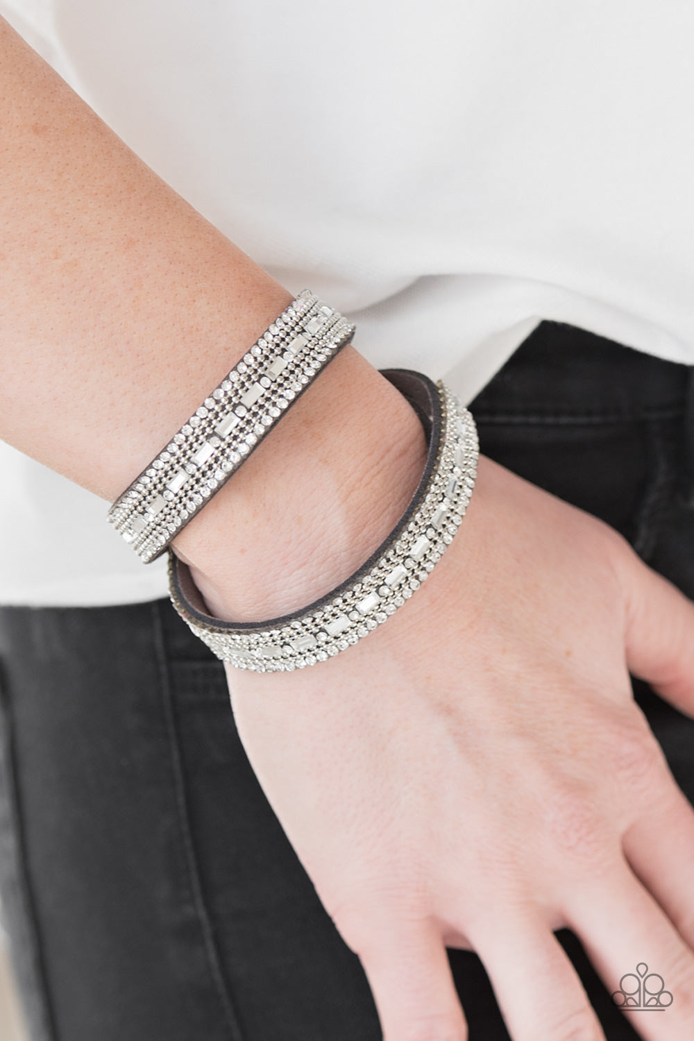 Shimmer and Sass - Silver bracelet
