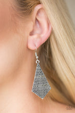 Load image into Gallery viewer, Terra Trending - Silver earrings
