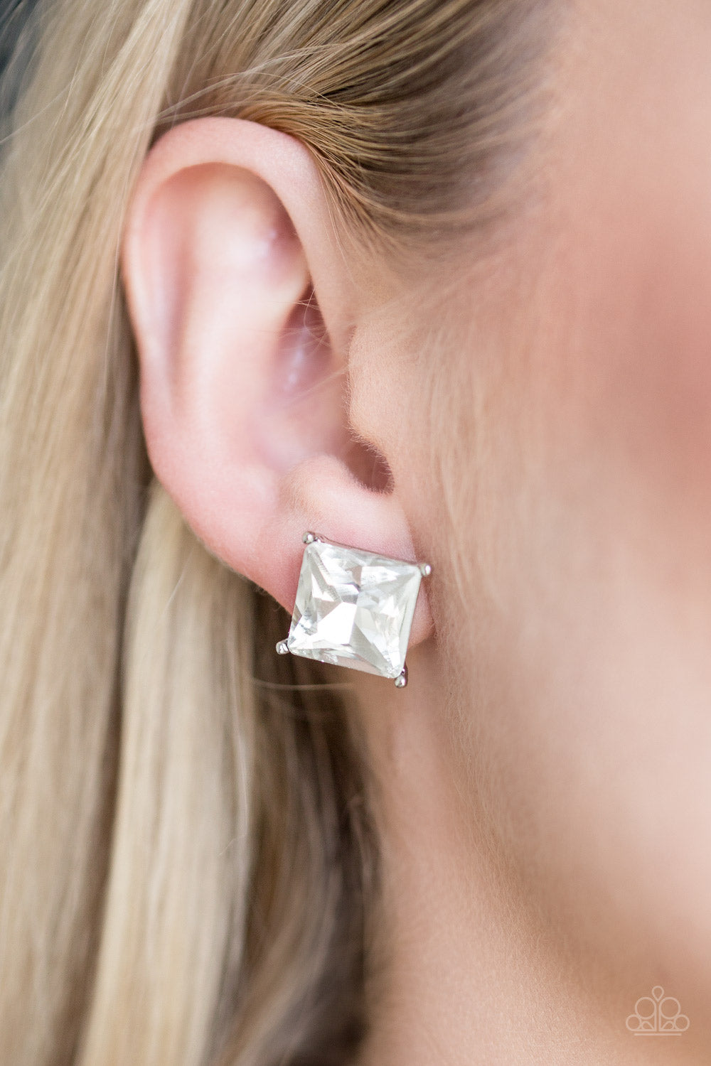 The Big Bang - White earrings