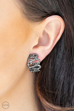 Load image into Gallery viewer, Idol Shine - Black earrings
