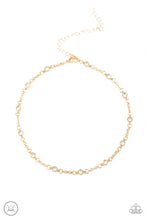 Load image into Gallery viewer, Stunningly Stunning - Gold necklace
