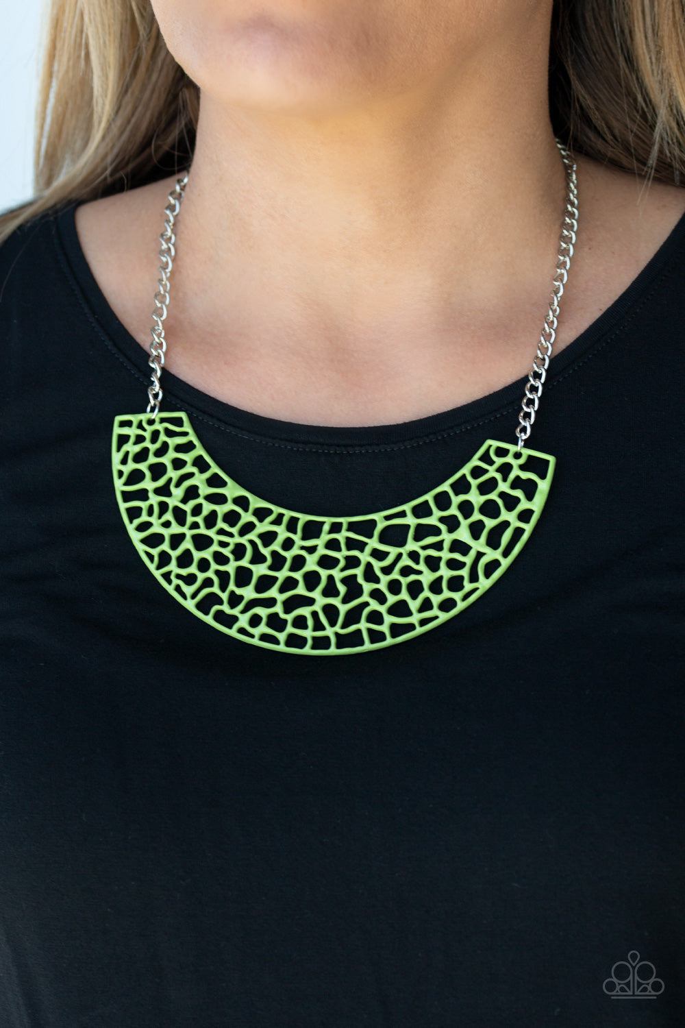 Powerful Prowl - Green necklace