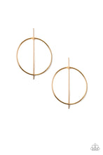 Load image into Gallery viewer, Vogue Visionary - Gold earrings
