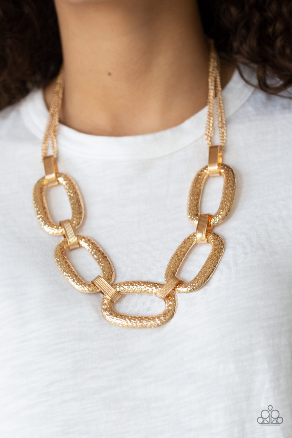 Take Charge - Gold necklace