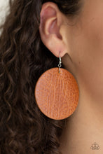Load image into Gallery viewer, Trend Friends - Brown earrings
