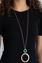 Load image into Gallery viewer, Optical Illusion - Gold necklace
