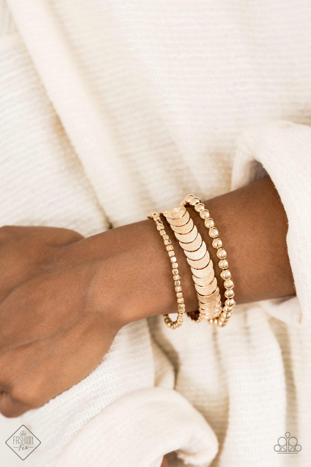 Layer it on Me - Gold bracelet