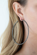 Load image into Gallery viewer, Pump Up The Volume - Black earrings
