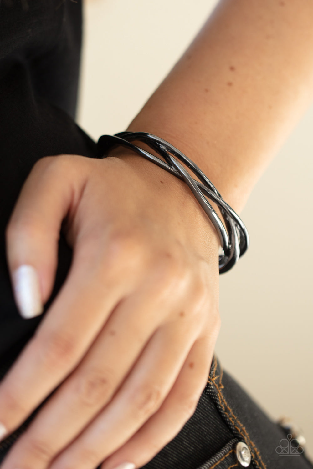 Plait Tectonics - Black bracelet