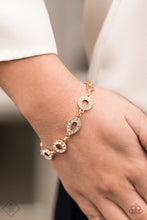 Load image into Gallery viewer, Royally Refined - Gold bracelet
