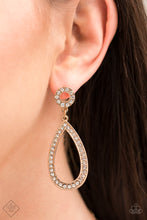Load image into Gallery viewer, Regal Revival - Gold earrings
