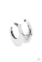 Load image into Gallery viewer, Going Oval-board - Silver earrings
