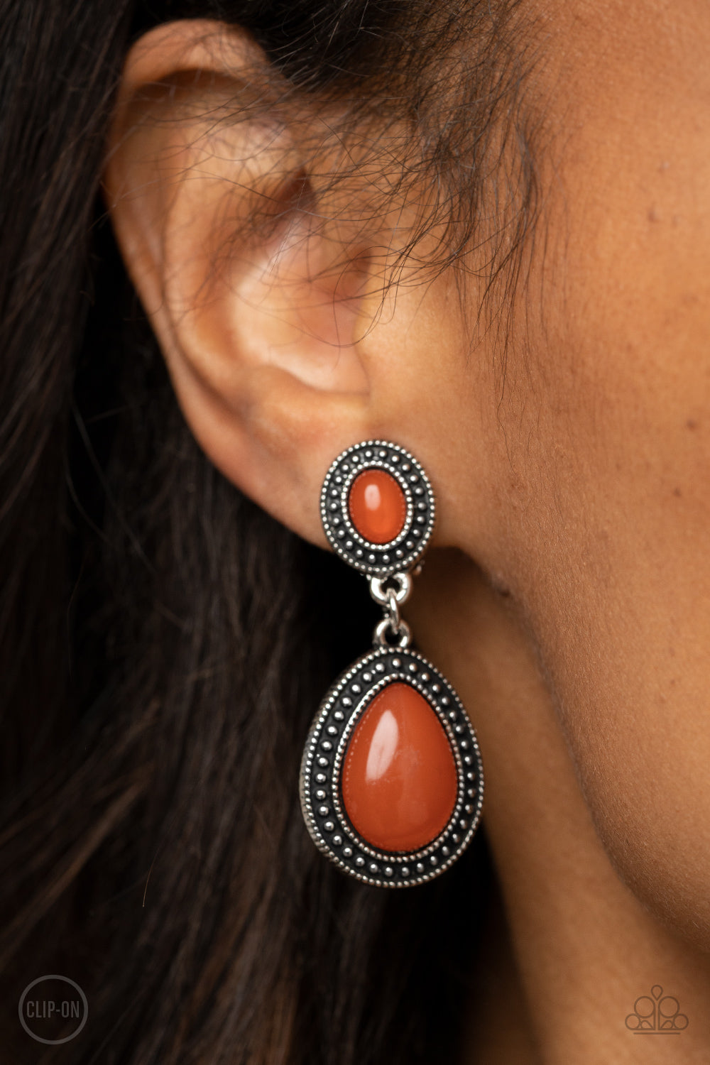 Carefree Clairvoyance - Orange earring