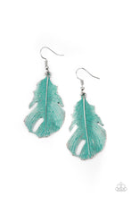 Load image into Gallery viewer, Heads Quill Roll - Blue earring
