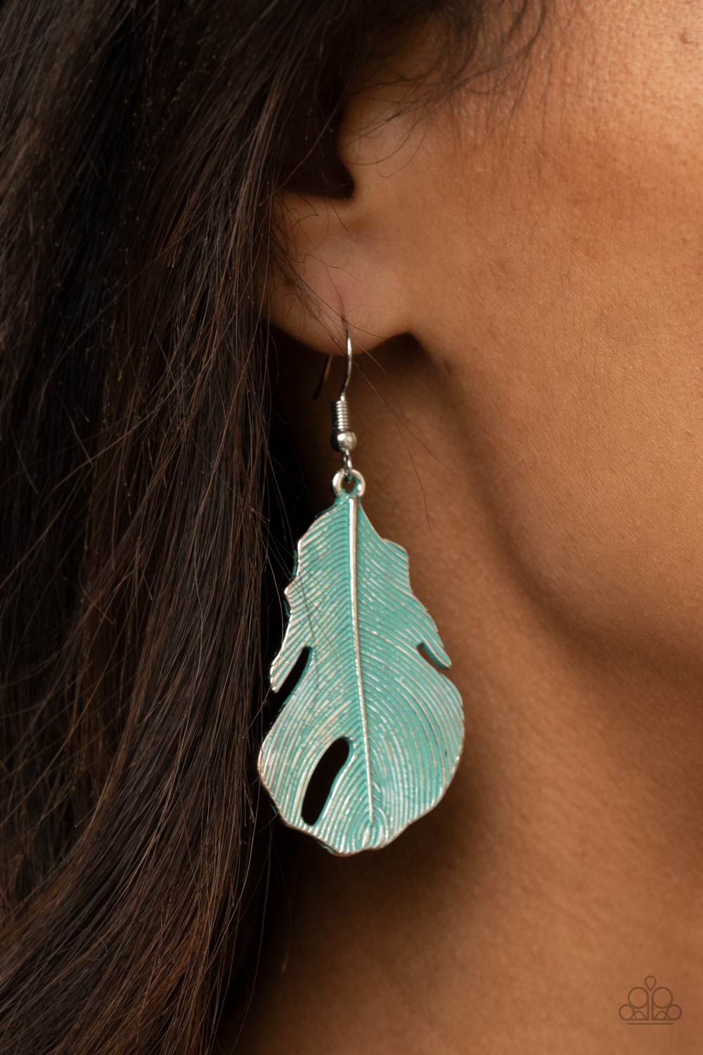 Heads Quill Roll - Blue earring