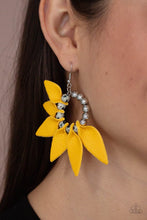 Load image into Gallery viewer, Flower Child Fever - Yellow earrings
