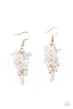 Load image into Gallery viewer, Bountiful Bouquets - Gold earring
