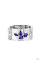 Load image into Gallery viewer, Flickering Fortune - Blue bracelet
