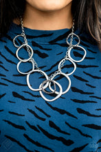 Load image into Gallery viewer, Dizzy with Desire - Silver necklace
