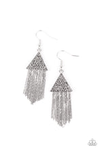 Load image into Gallery viewer, Pyramid Sheen - Silver earring
