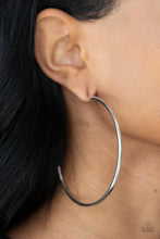 Load image into Gallery viewer, Mega Metro - Silver earring
