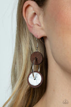 Load image into Gallery viewer, Artisanal Aesthetic - White earring
