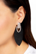 Load image into Gallery viewer, Paparazzi Wildly Workable - Black earring
