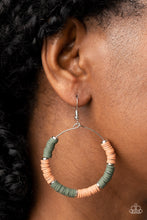 Load image into Gallery viewer, Paparazzi Skillfully Stacked - Green earring
