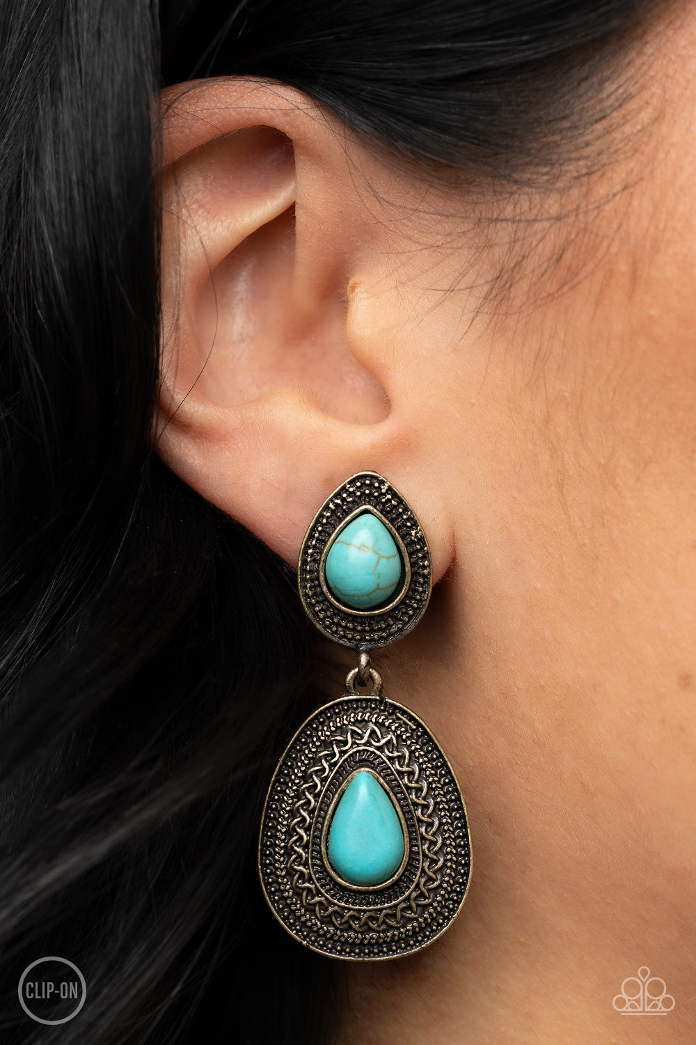 Paparazzi Country Soul - Brass earring