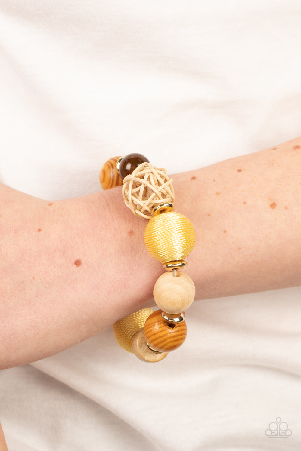 Happily Homespun - Yellow bracelet