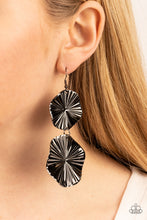 Load image into Gallery viewer, In Your Wildest FAN-tasy - Black earring
