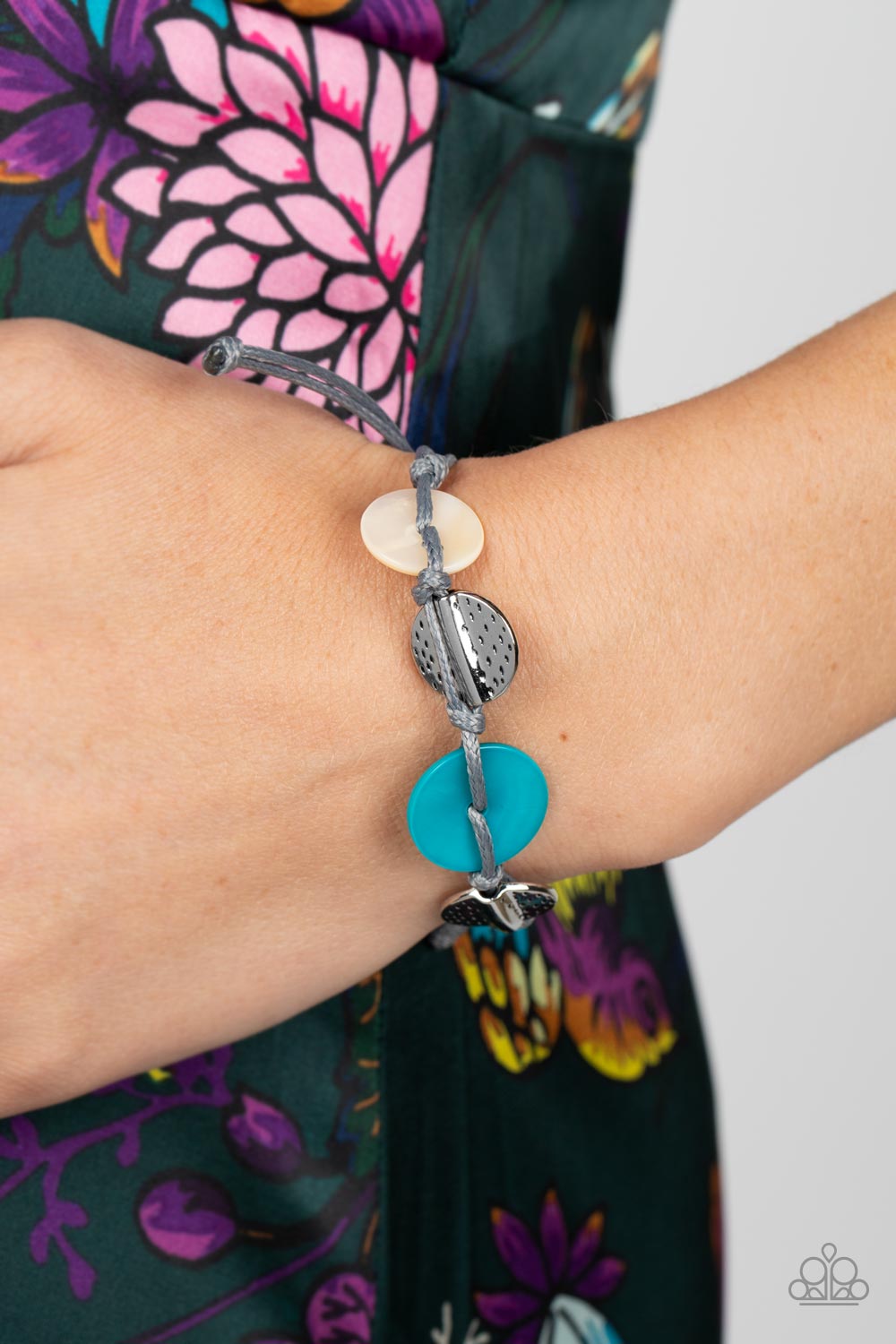 Paparazzi Shore Up - Blue bracelet