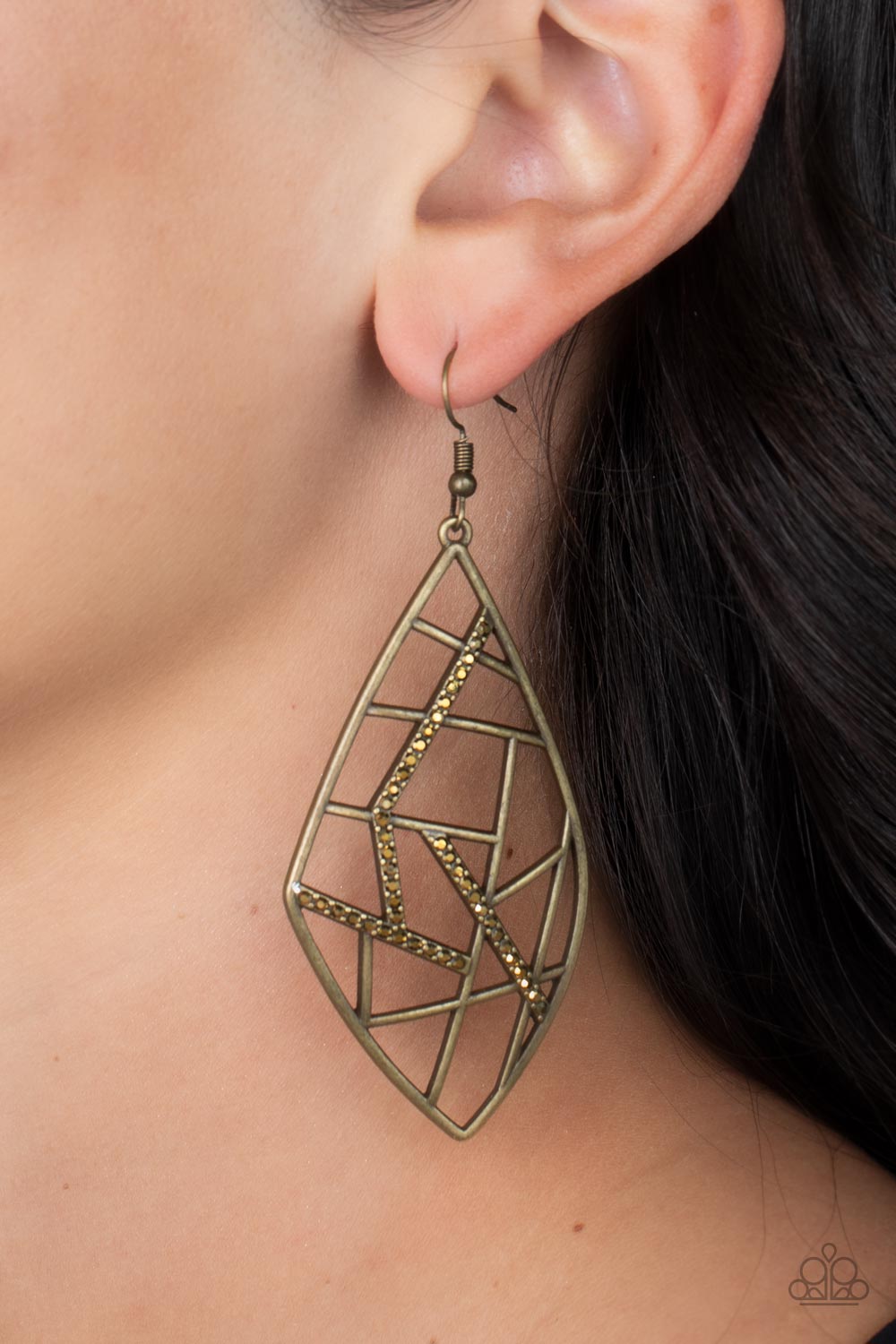 Paparazzi Geo Grid - Brass earring