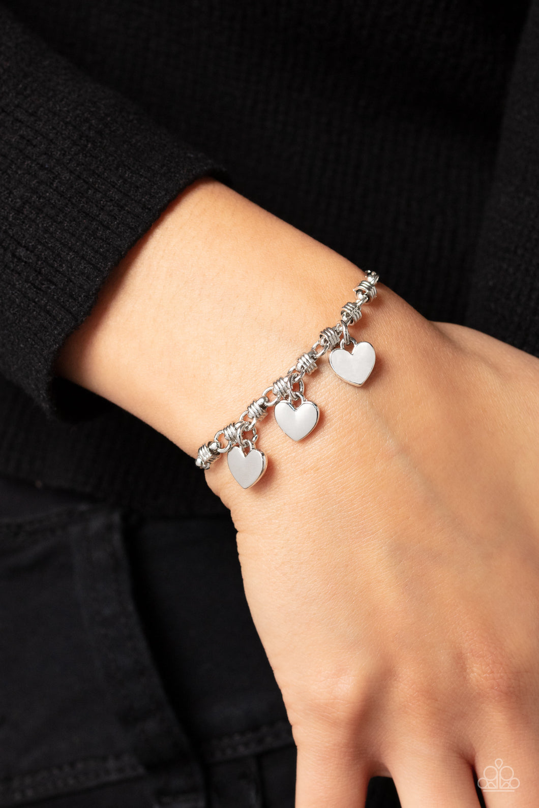 Paparazzi Romance Tale - Silver bracelet