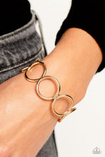 Load image into Gallery viewer, Paparazzi Socialite Sheen - Gold bracelet
