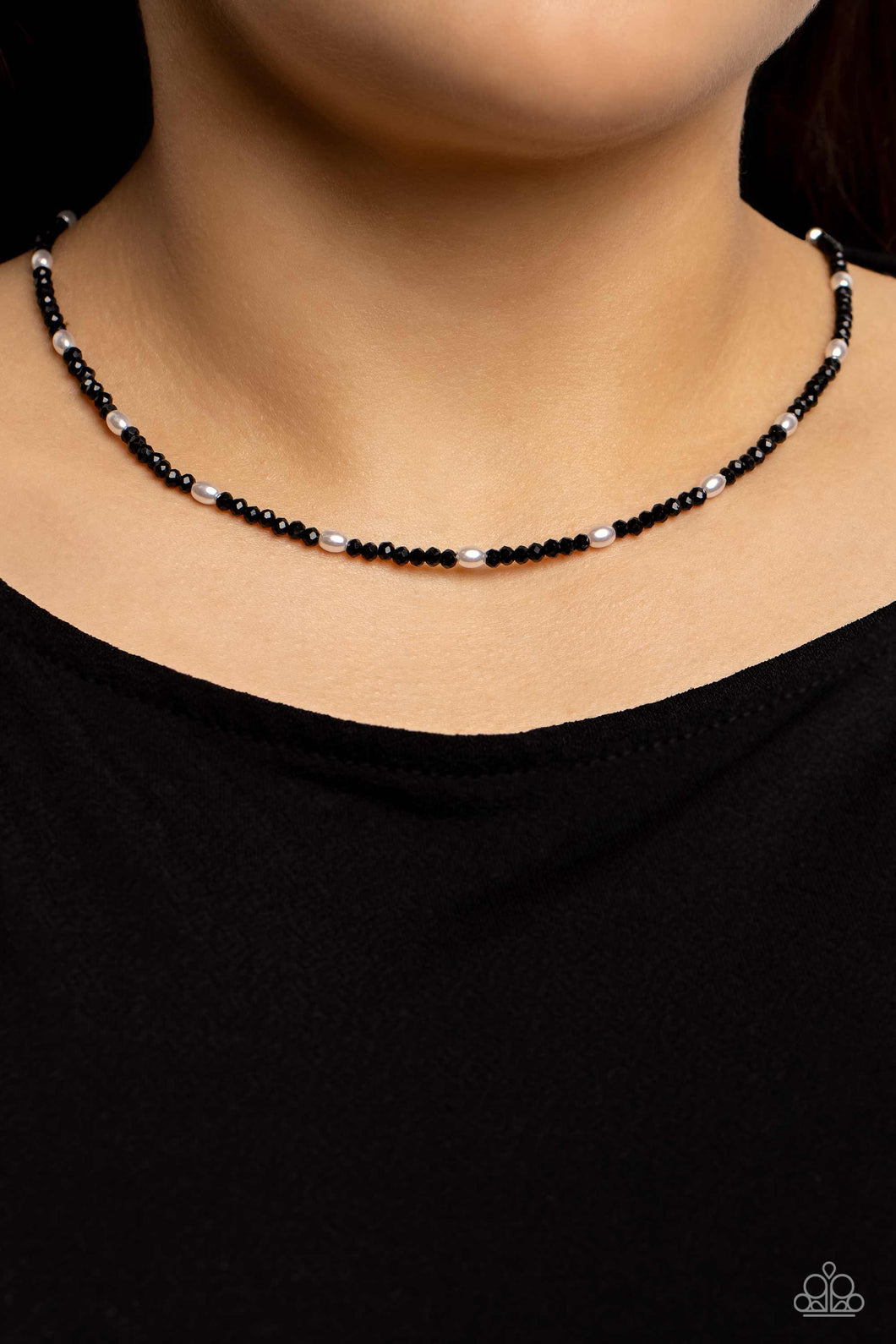 Paparazzi Beaded Blitz - Black necklace