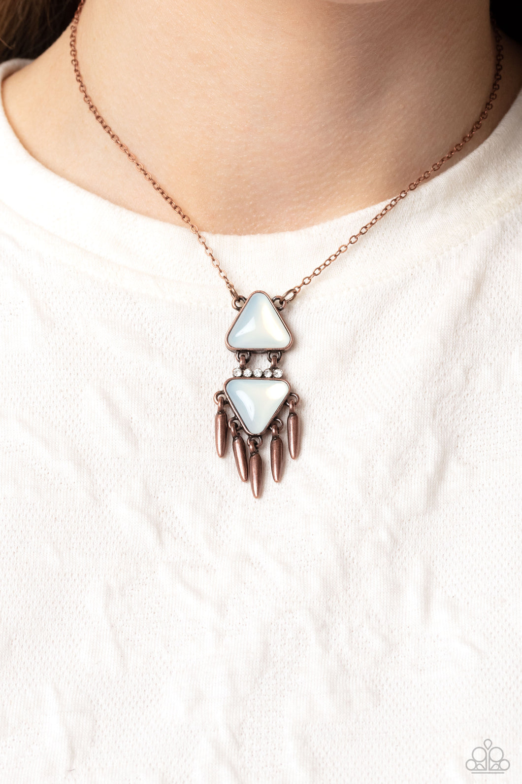 Paparazzi Under the FRINGE - Copper necklace